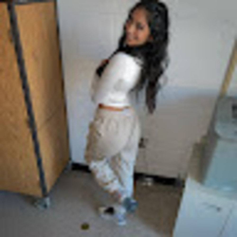 Meet your Posher, Aleeza